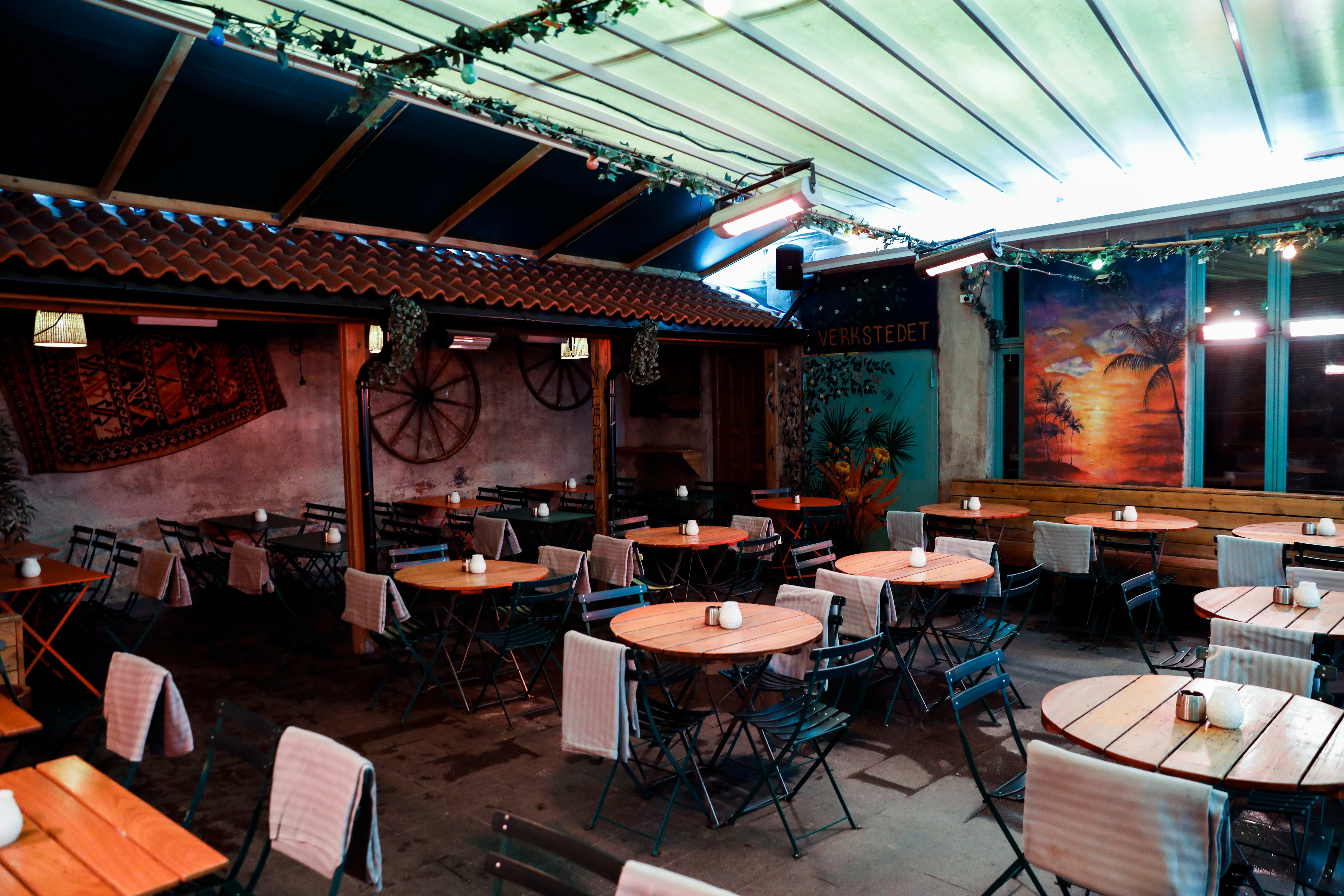 Her får du bra nattmat – og øl