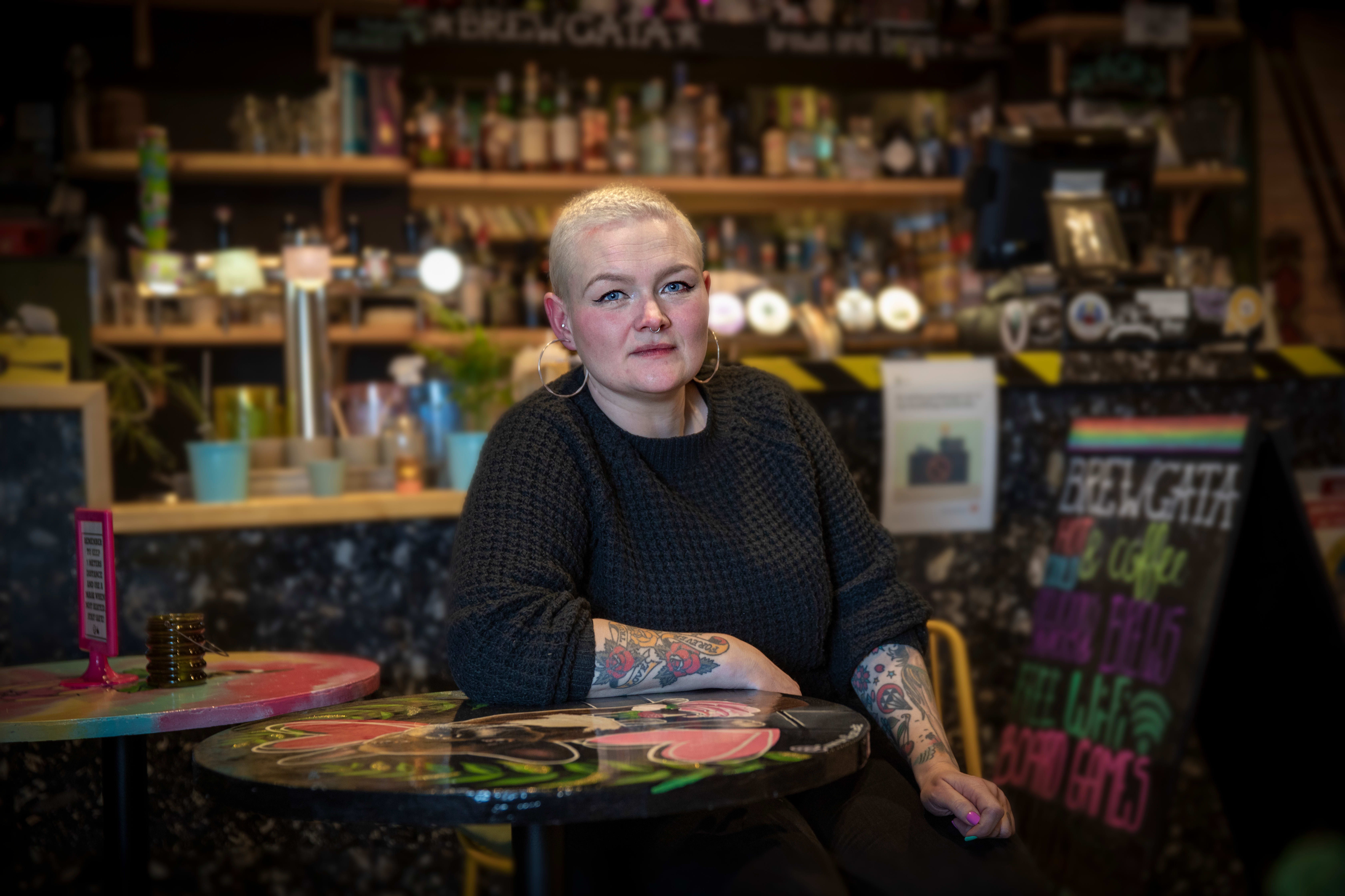 Kaja Tinderholt er medeier og daglig leder ved Fyret på Youngstorget. Her fotografert på Brewdog i 2020.