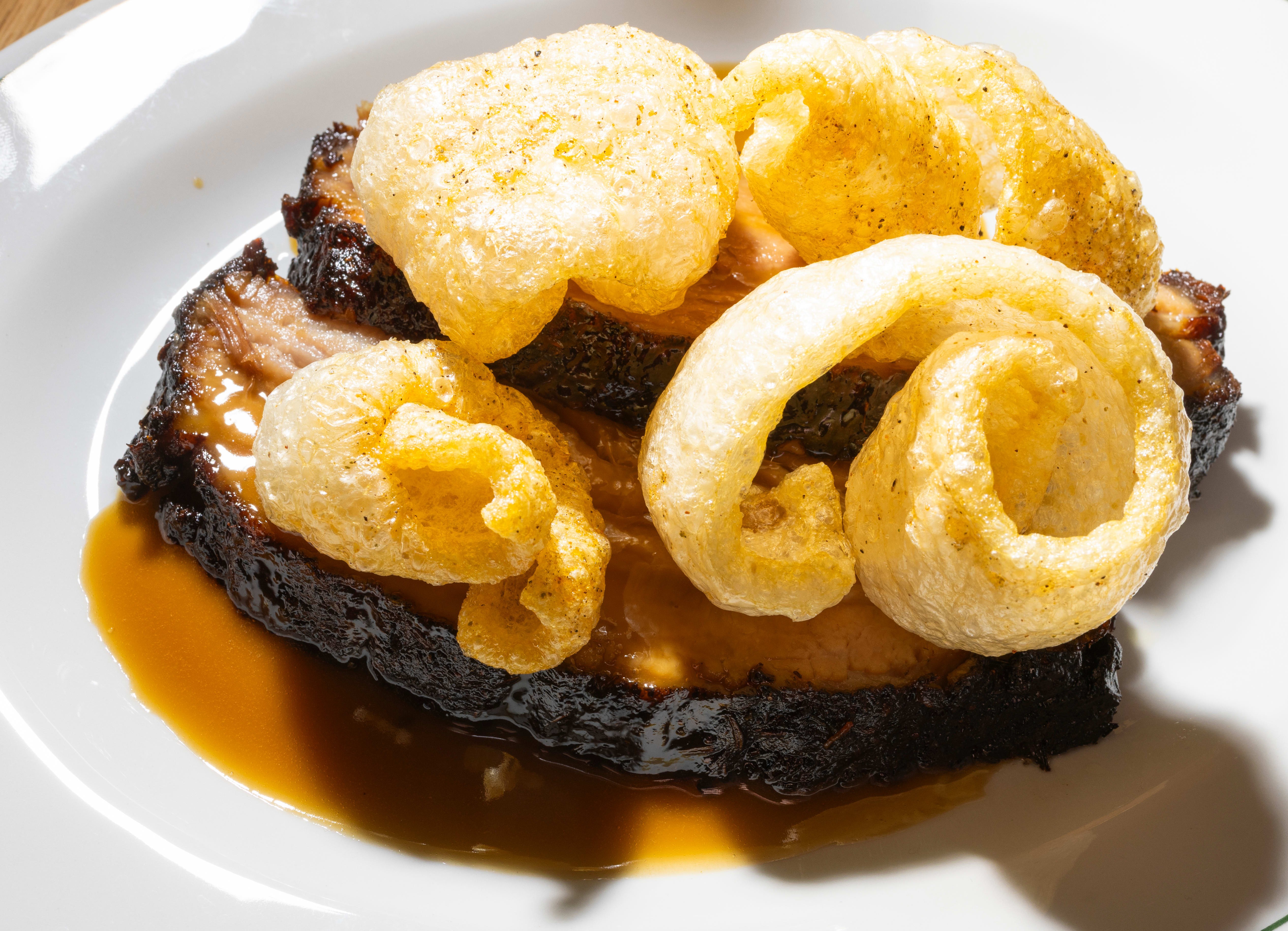 Nei, server porchetta med sprø svor rundt!