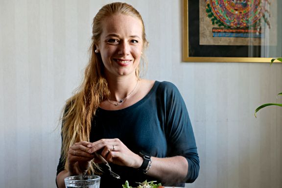 – Vi spiser for ofte, mener forsker. Kaja Munch Jensen (30) fikk bedre helse da hun begynte å spise sjeldnere.