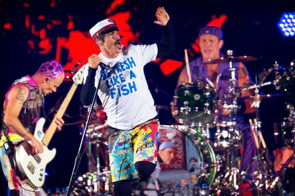Alt gikk galt for Red Hot Chili Peppers på Roskilde. Bortsett fra to låter.