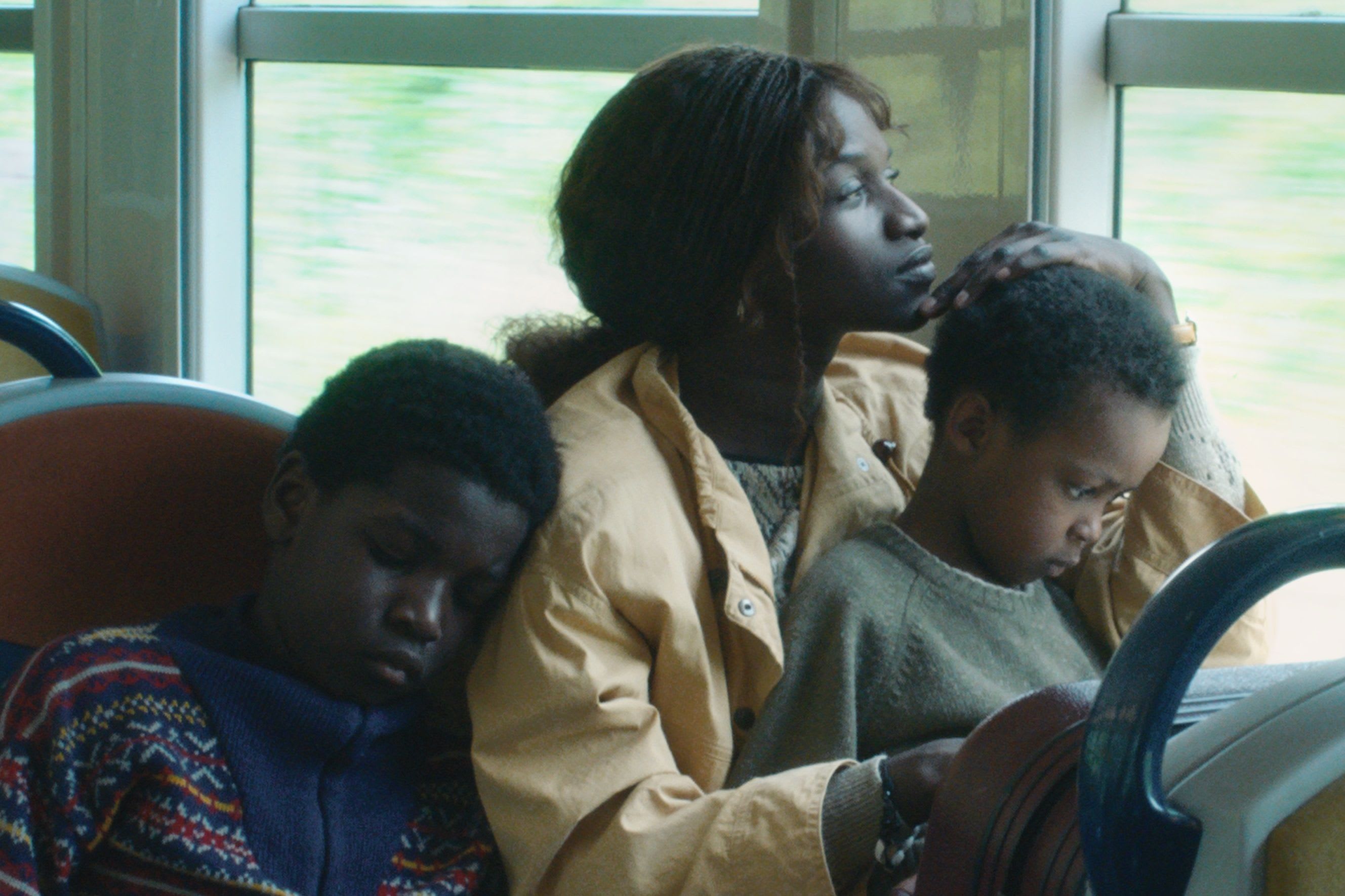 Annabelle Lengronne gir oss en av årets sterkeste rolleprestasjoner som den unge moren Rose.