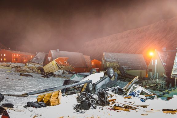 Ber om videre etterforskning av skredet på Svalbard