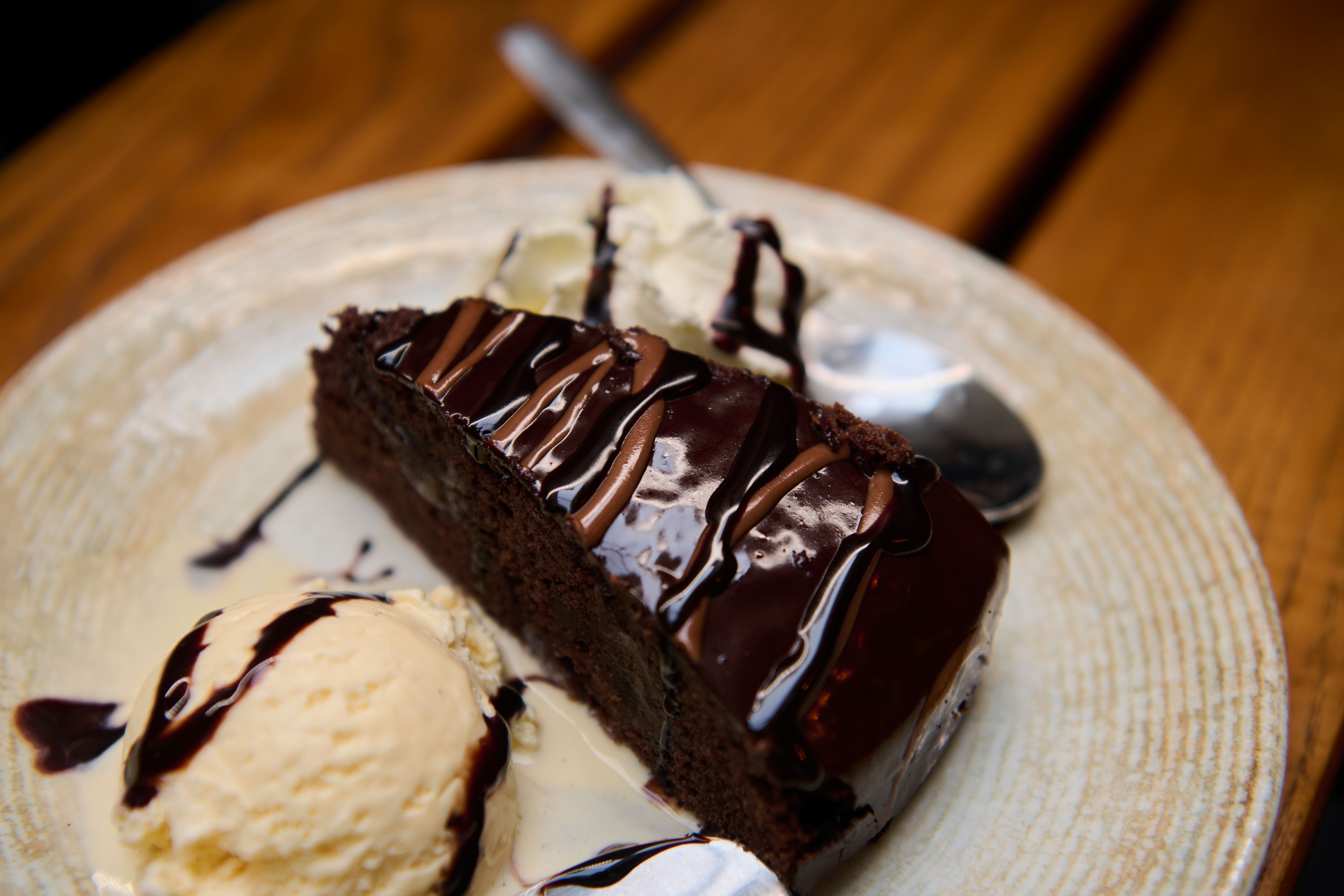 Café Sara har 60 retter på menyen. Vi testet alle sammen.