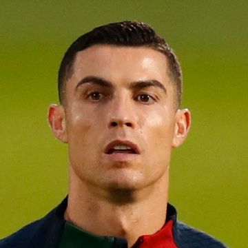 Ronaldo går ut mot gammel lagkamerat