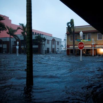 En av de verste stormene som har rammet Florida: To millioner uten strøm i natt