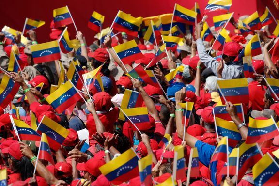  Maduro advarer mot borgerkrig i Venezuela 
