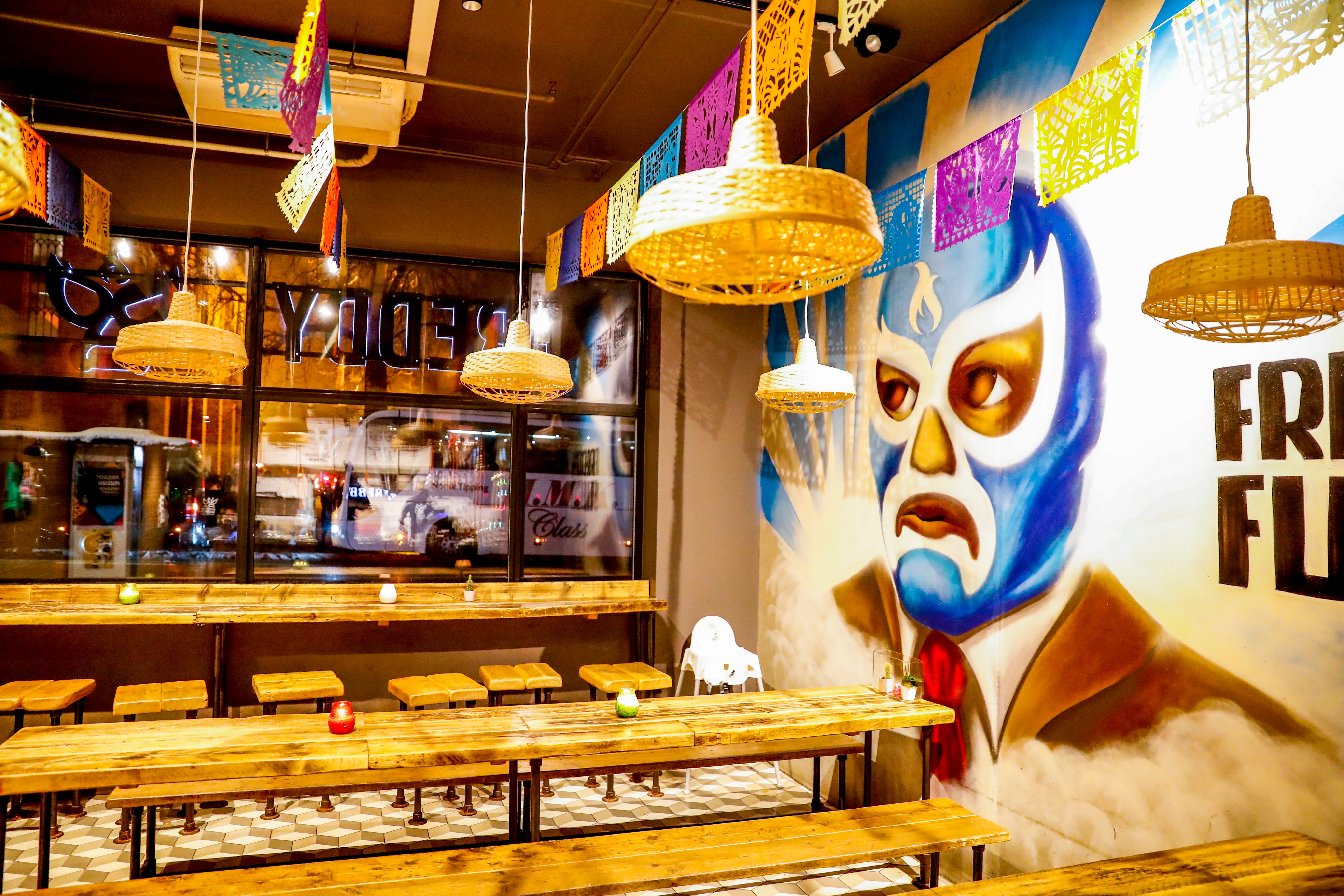 Freddy Fuego har et røft mexicansk interiør.