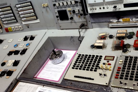 Denne knappen er sentral i hvordan Tsjernobyl-katastrofen kunne skje. Blir med på innsiden. 