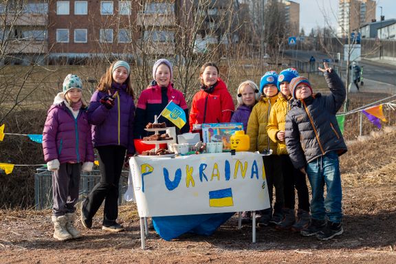 Samler inn penger til barn i Ukraina