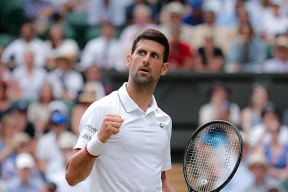 Djokovic til sin sjette Wimbledon-finale - møter Federer