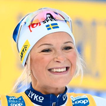 Frida Karlsson rykket til seier – Tiril Udnes Weng tok tredjeplassen