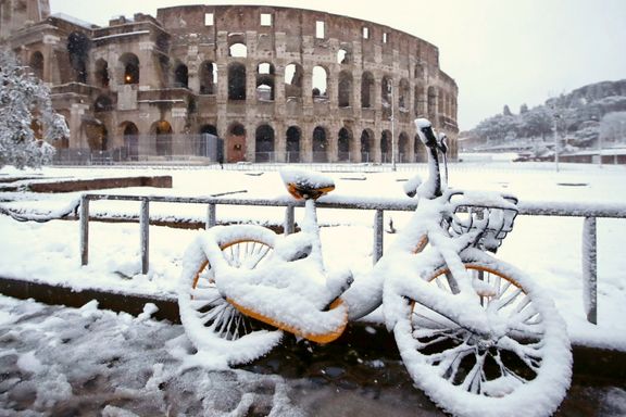 Snøballkrig på Petersplassen og is i Colosseum 