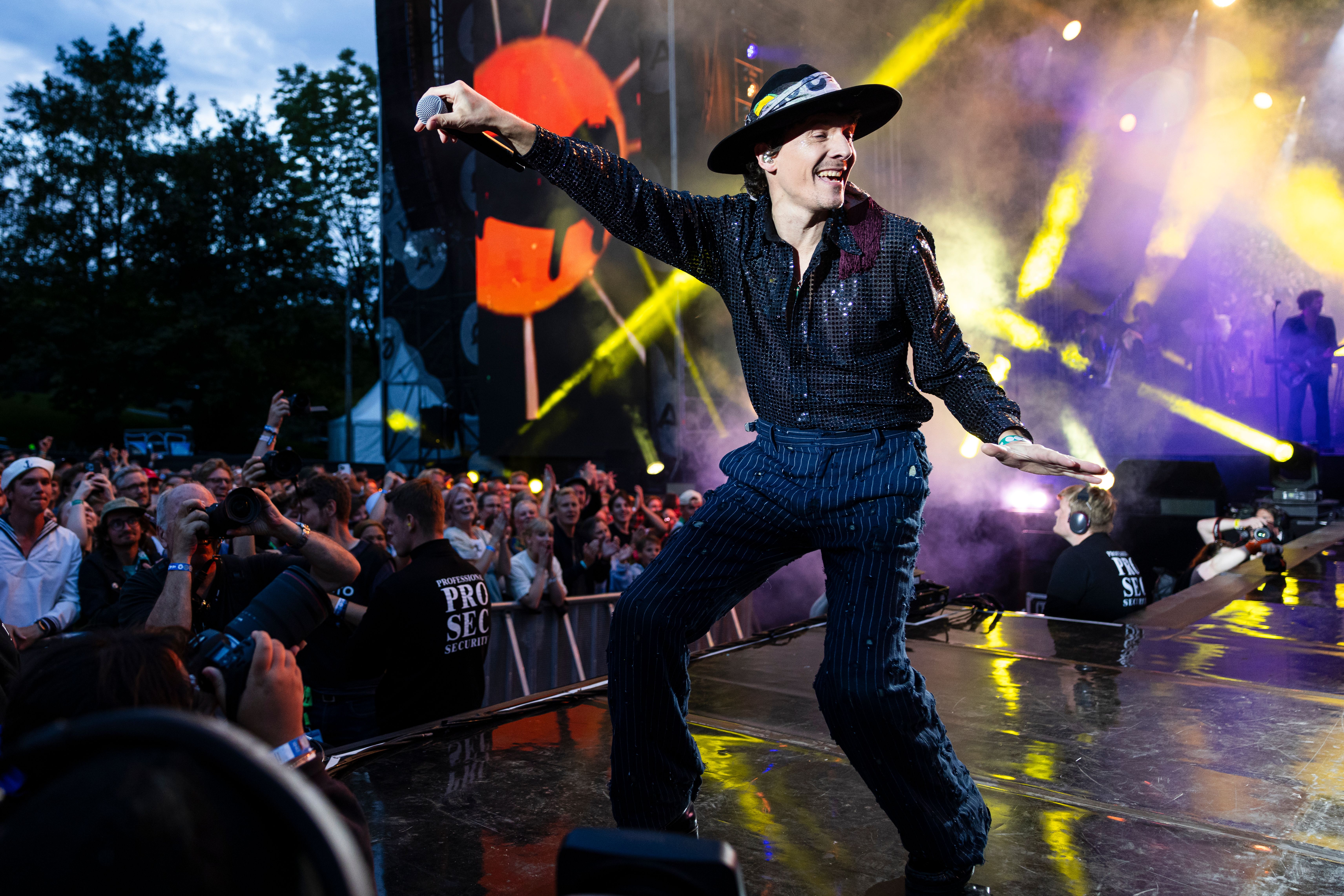 Anmeldelse av Håkan Hellström på Øyafestivalen