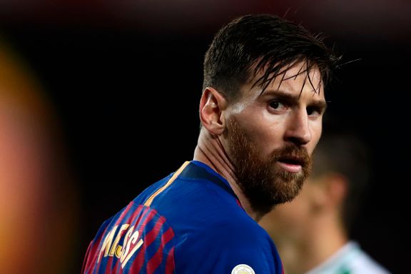  Gullballen får kritikk etter Messi-rangering