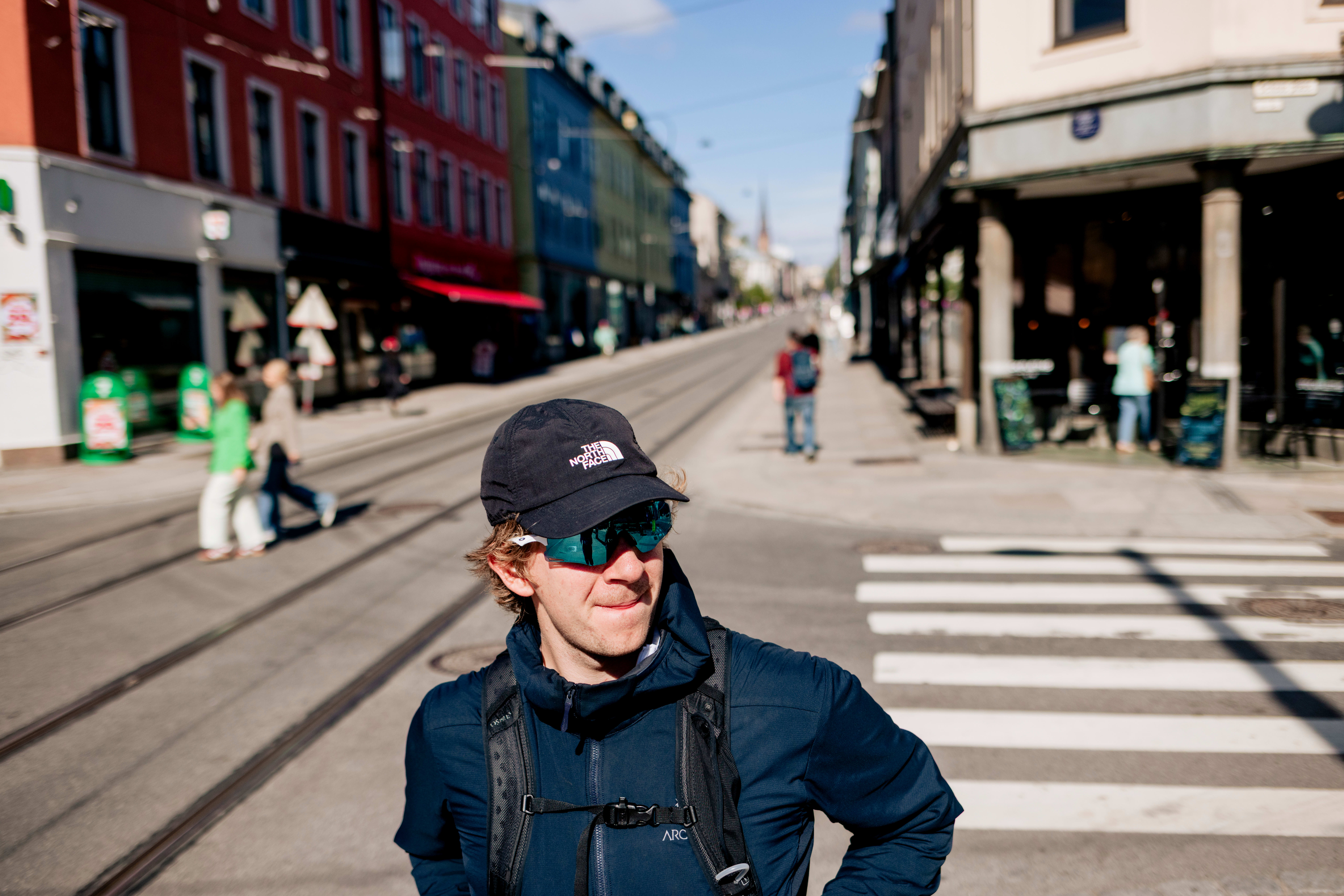 Henrik Schatvet trengte ikke to lag Arc’teryx i høstsolen.