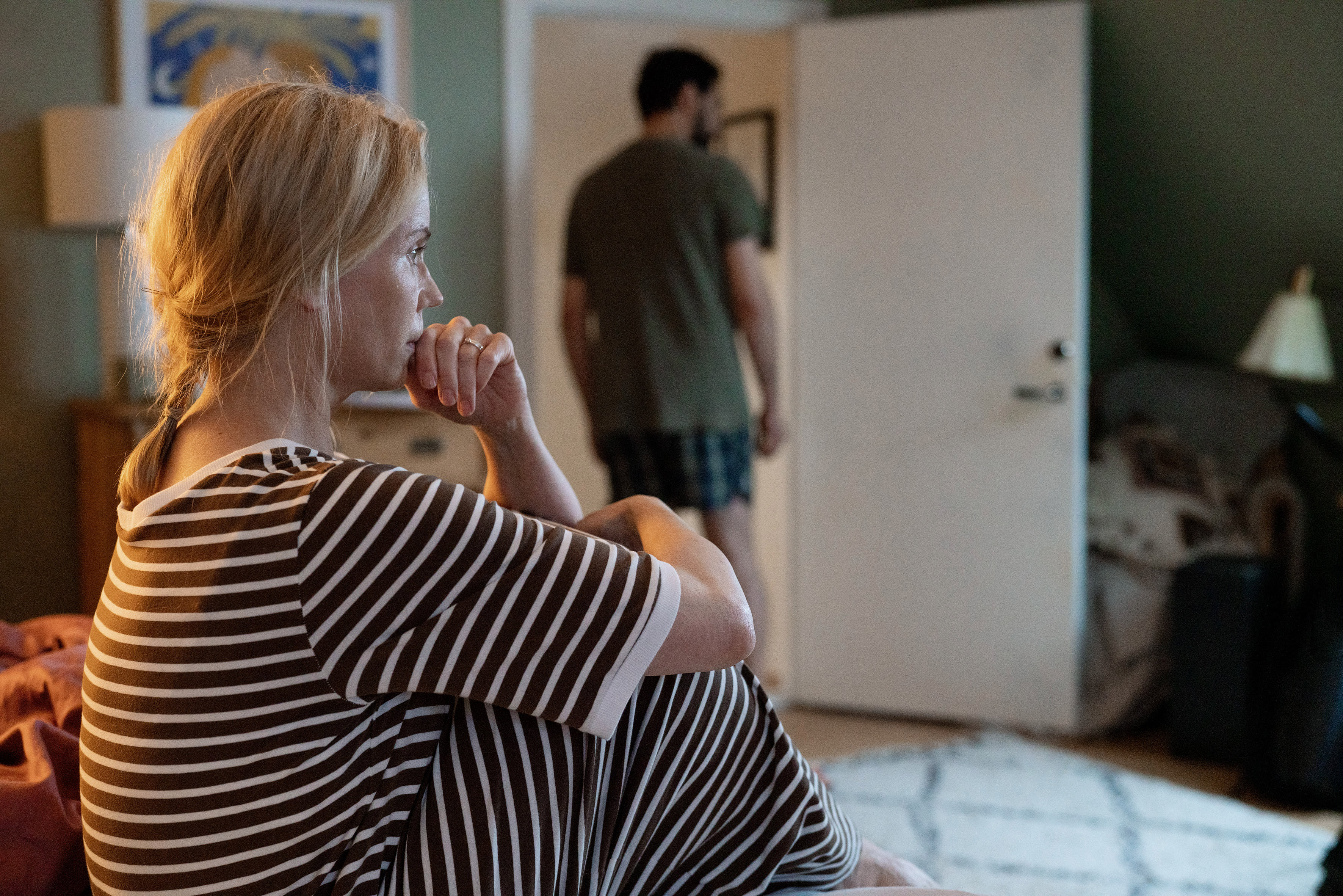 Anette (Sofia Helin) og ektemannen Andres (Danilo Bejarano) innser at de må piffe opp sex-livet. 