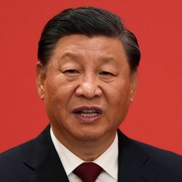 Xi er mektigst siden Mao. Måten det skjedde på, vekker oppsikt: – Aldri sett noe lignende