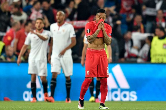 Liverpool kollapset da Sevilla tok historisk trippel
