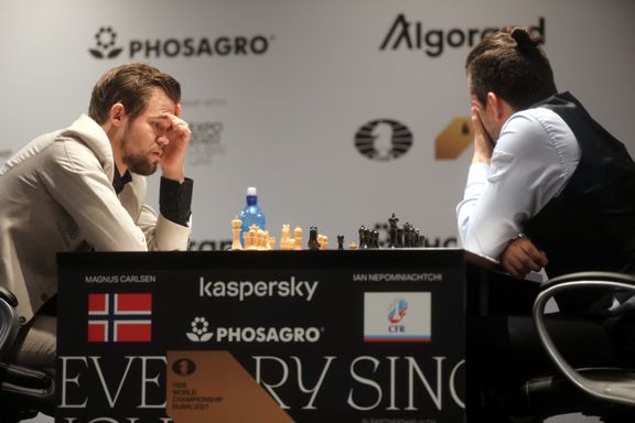 Carlsen stanget mot russisk betongmur: – Han virker sliten