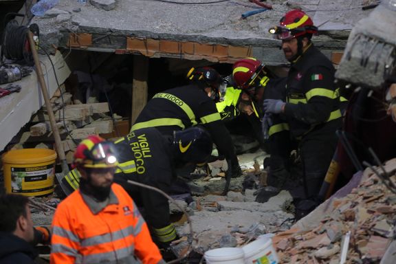 Jordskjelvet i Albania har tatt minst 40 liv. 