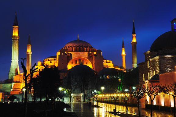 Erdogan: Istanbuls berømte landemerke kan igjen bli moské