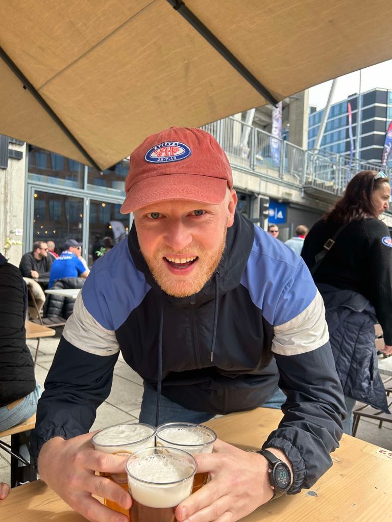 Morgenbladets Markus Slettholm ser IFO-er på høylys dag. 