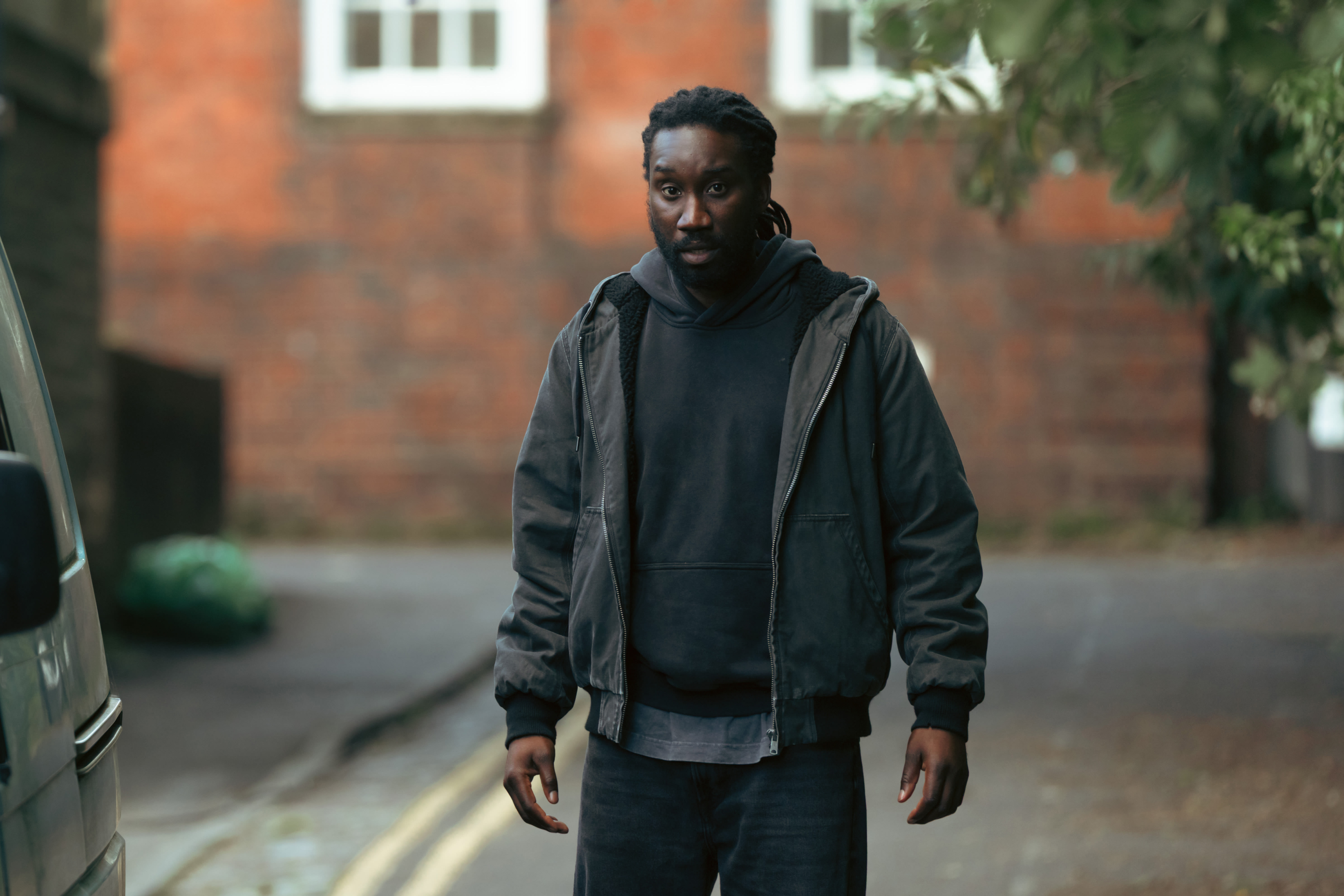 Er Downey (Nathan Stewart-Jarrett) skurk eller offer?