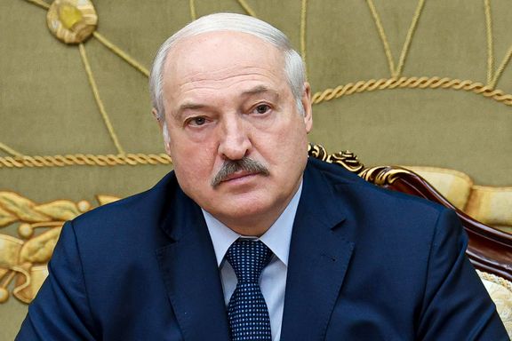 «Absolutt mulig» at vi hjalp migrantene til EU, sier Lukasjenko. Men én ting nekter diktatoren å innrømme. 
