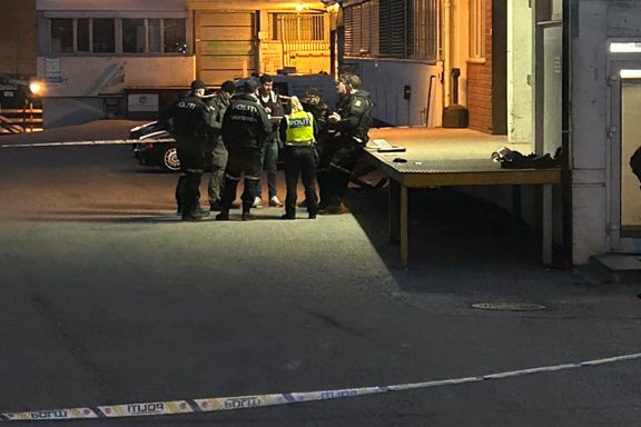 Politiet i Oslo jakter på gjerningsperson etter at tenåring ble skutt
