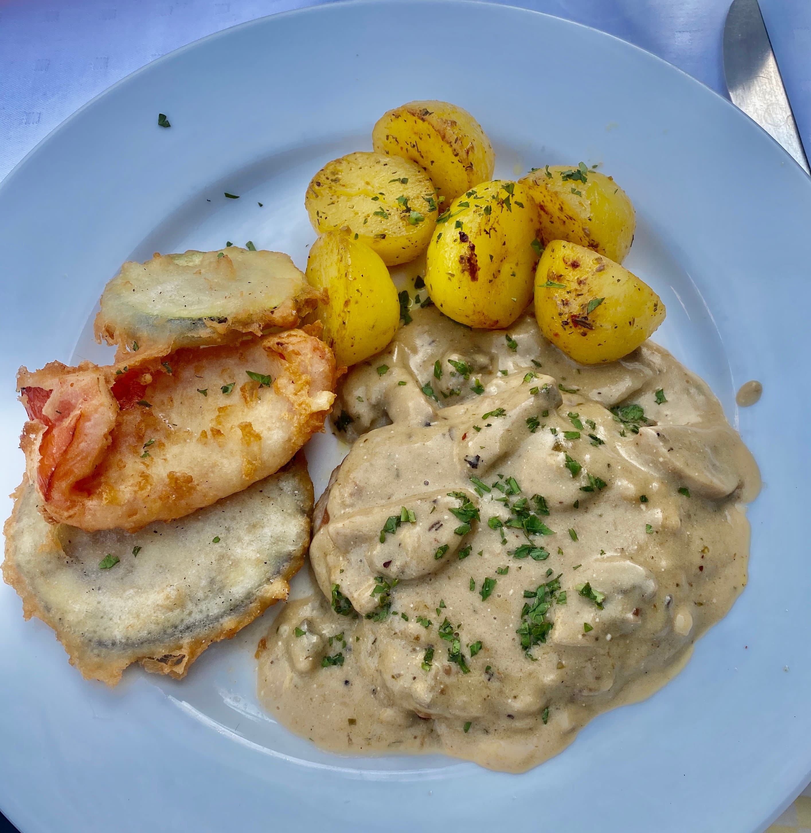 Dropp kjøtthovedrettene. Gå for pasta eller pizza. 