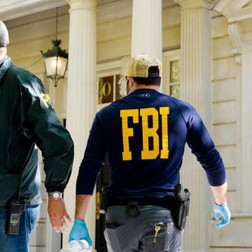 FBI ransaker herskapshus til russisk oligark i Washington D.C.