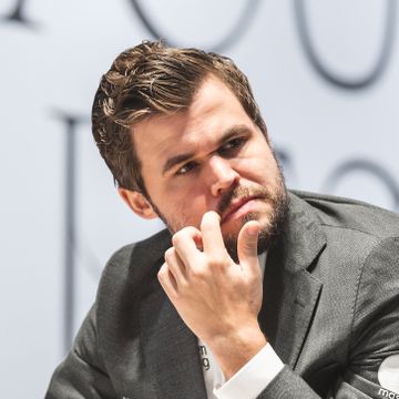 Fikk ingen problemer i lørdagens parti: – Veldig enkelt for Carlsen