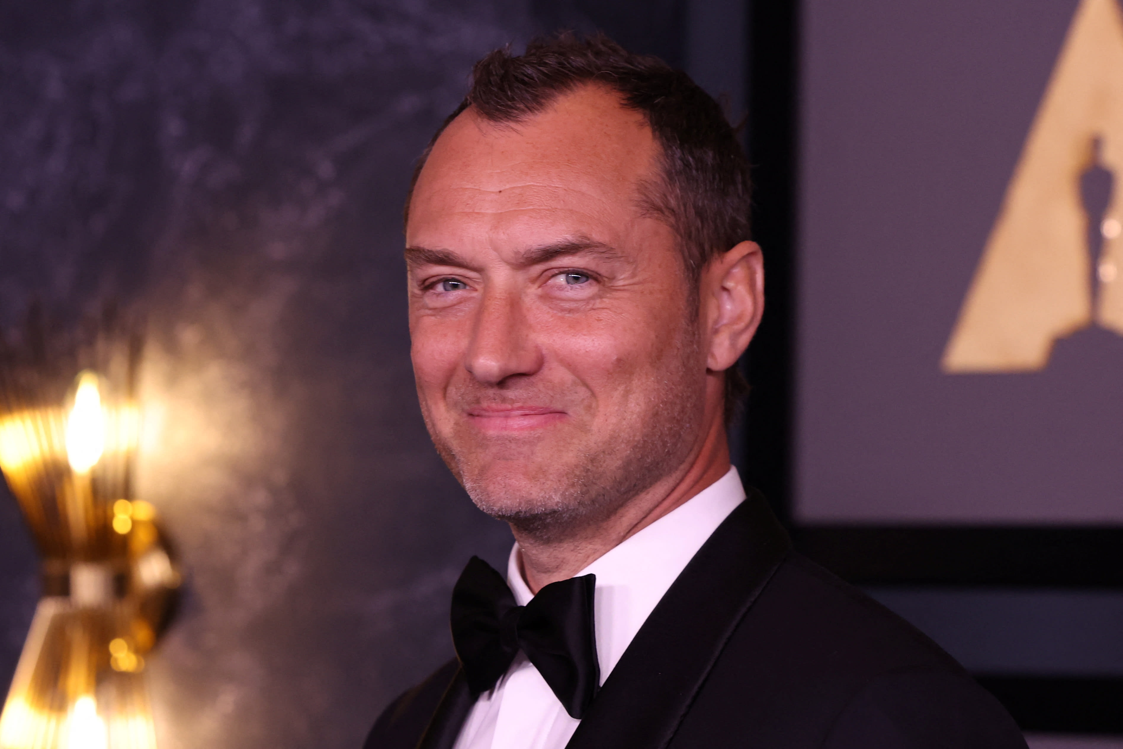 Jude Law flytter inn i «Star Wars-»universet.