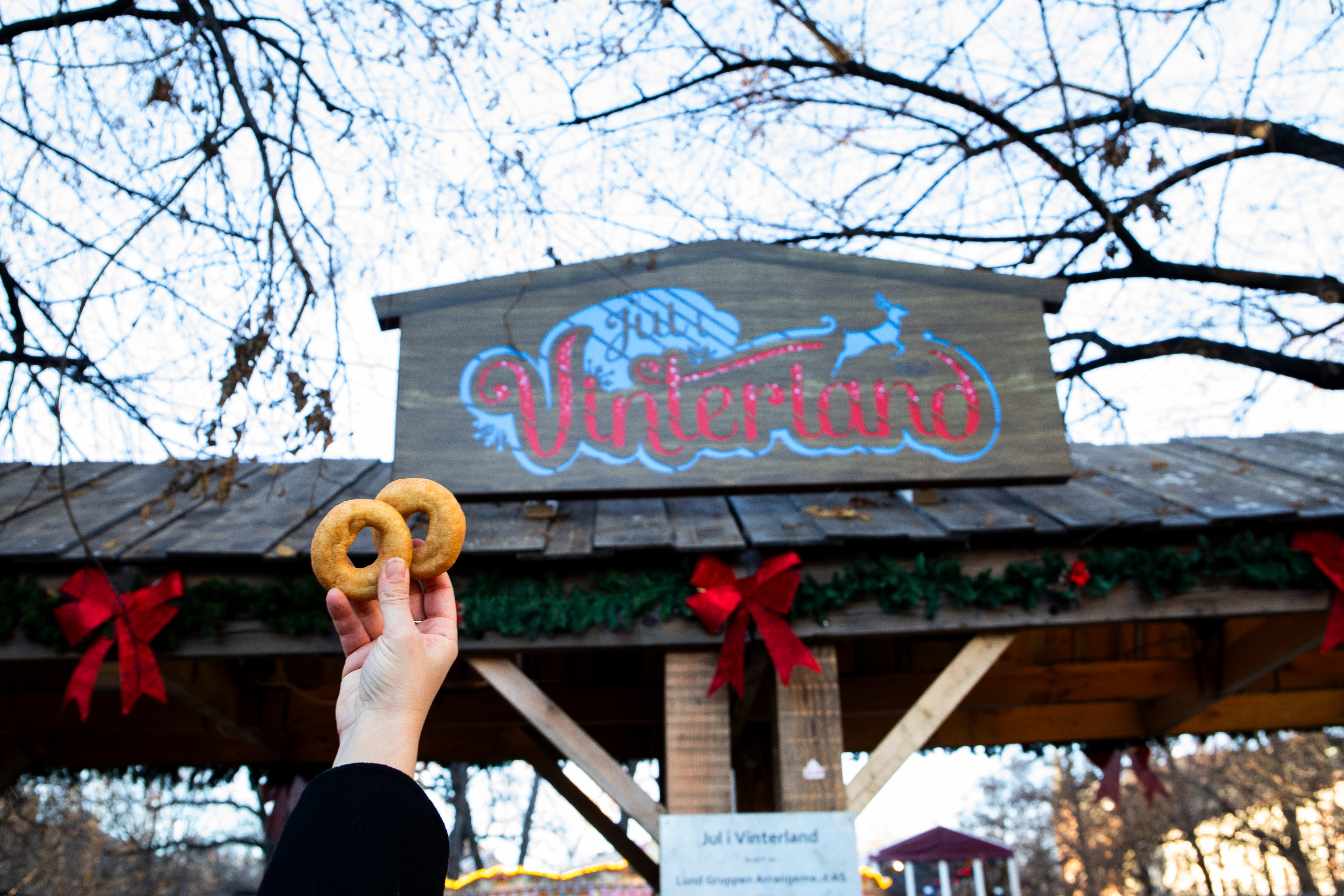 Spise på Jul i Vinterland? Det er søtsakene som gjelder.