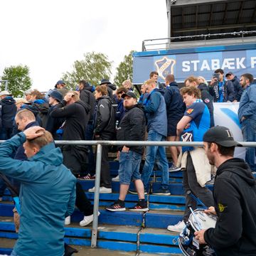 Stabæk-fansen med VAR-protest - forlot stadion