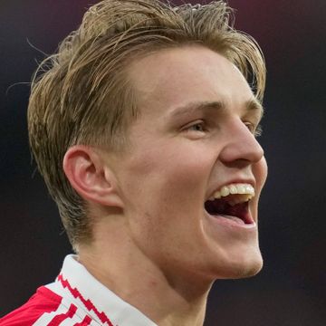 Ødegaard hylles og sammenlignes med legende: – Elsker å se ham spille