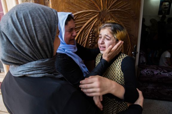 Ainaz (12) har nettopp kommet ut av IS-fangenskap. Her møter hun familien for første gang på fire år.