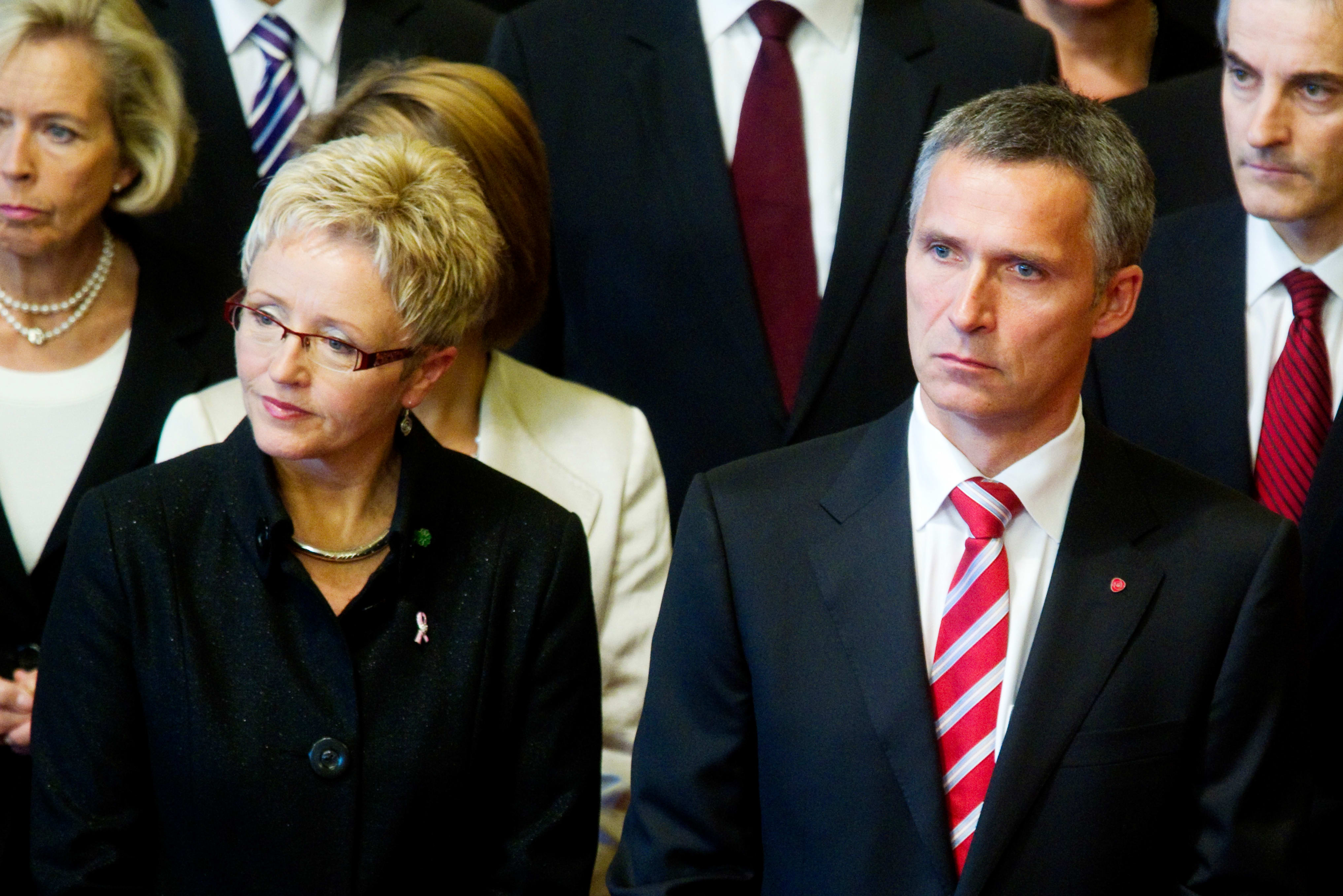 Navarsete sier Stoltenberg presset Sp til å godta bombing av Libya: – Totalt uforsvarlig  