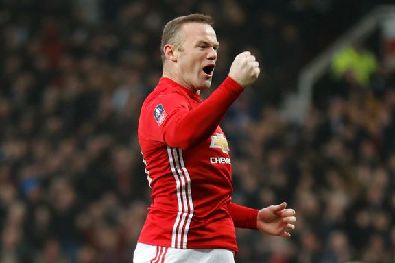 Her jubler Rooney for scoringen som gjør ham historisk