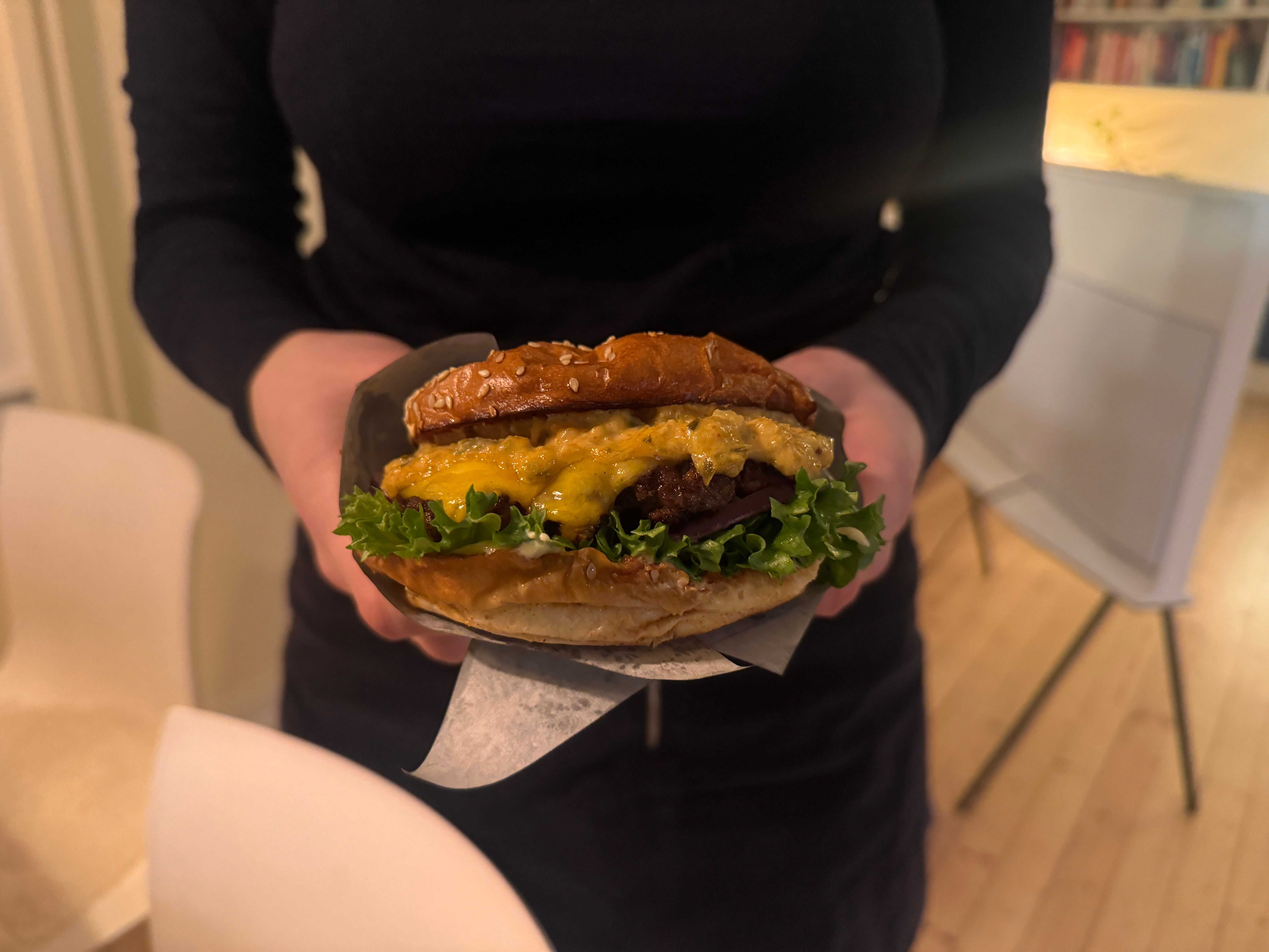Vi har spist på 14 burgersteder. Her er dommen!