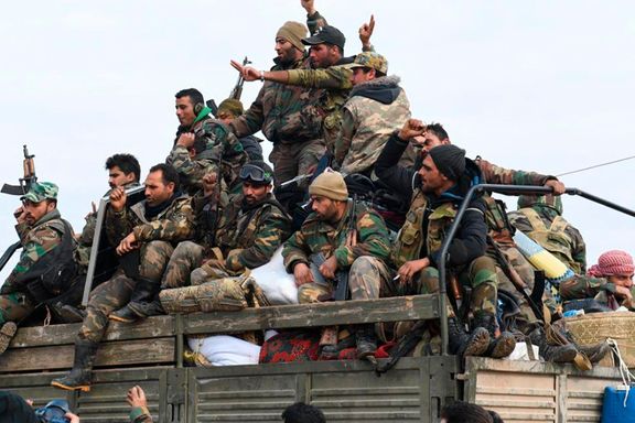 Tyrkiske soldater ruller inn i Syria. Faren for en storkrig øker.