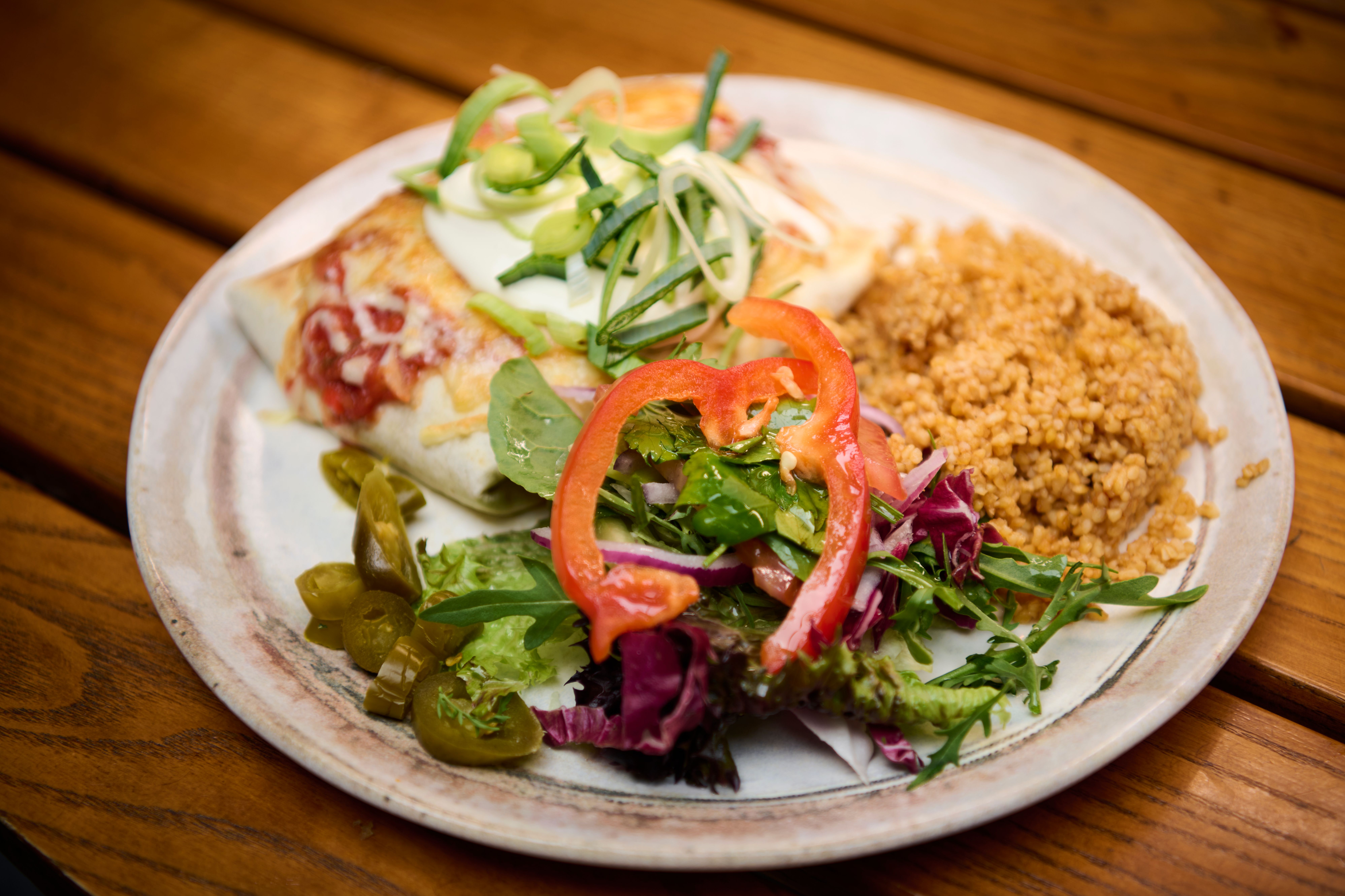 Café Sara har 60 retter på menyen. Vi testet alle sammen.