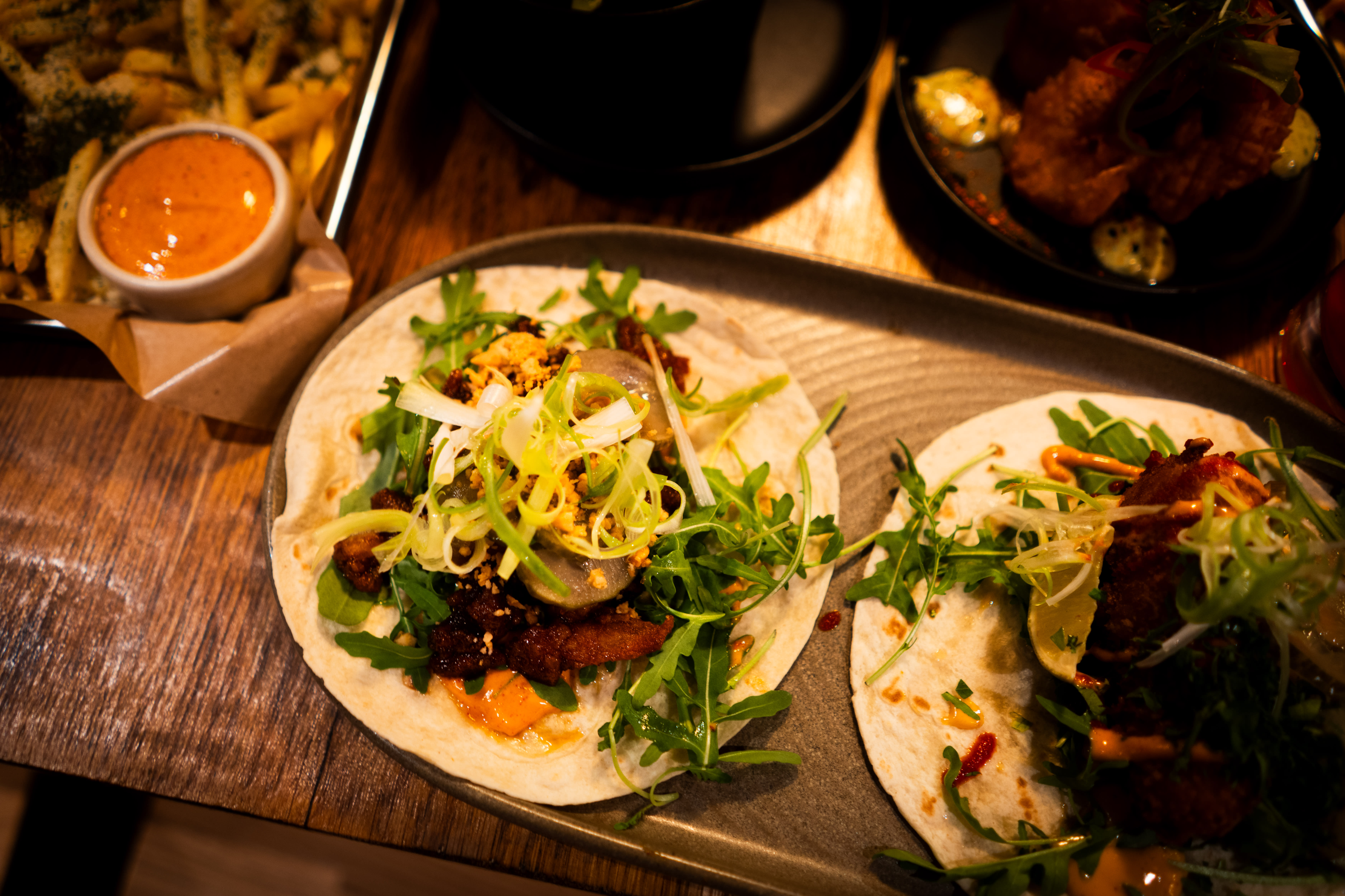 Mer forseggjort enn Los Tacos, men kaldt og variabelt på smak. 