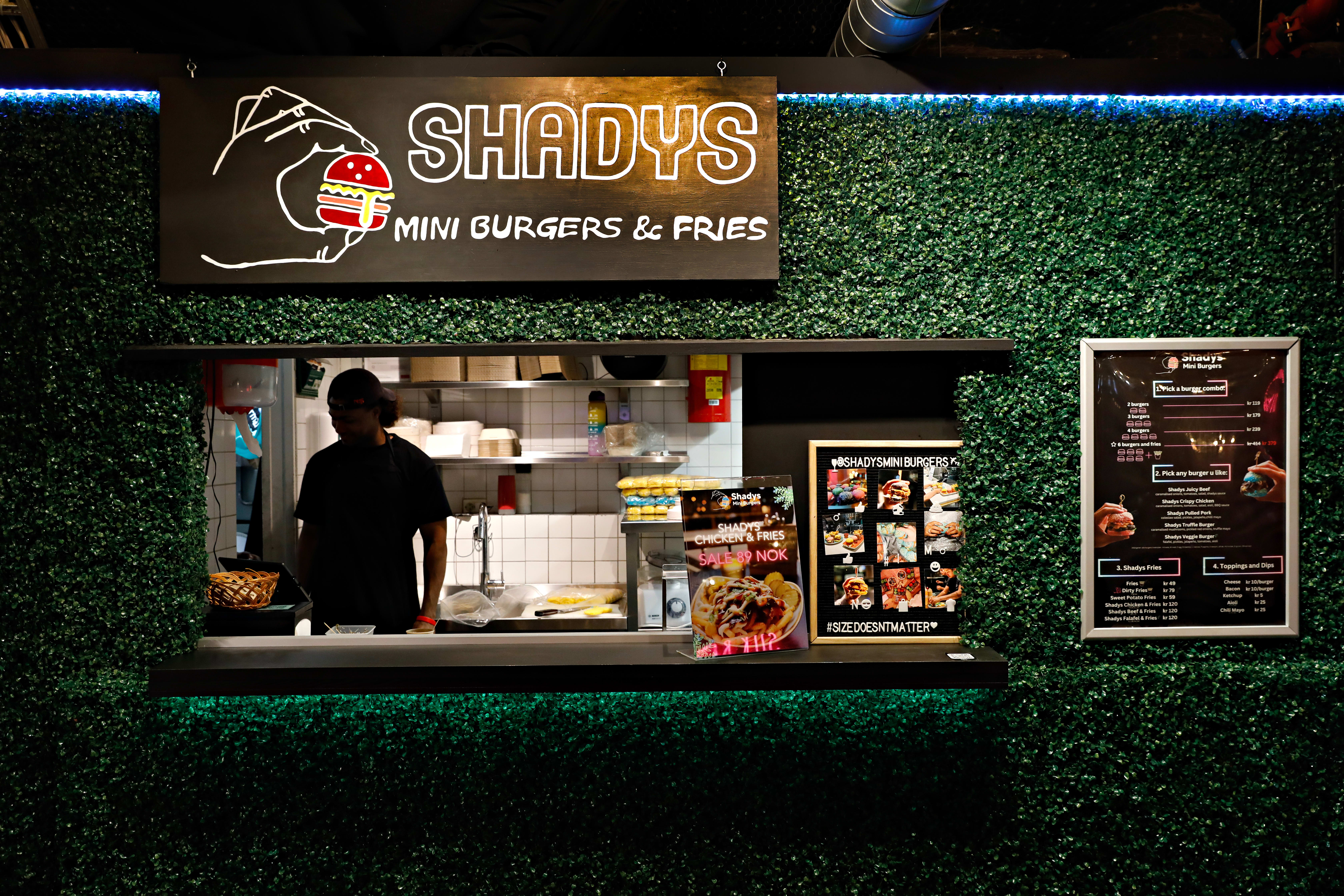 Disse rettene bør du spise på Oslo streetfood i Torggata – og disse bør du styre unna 