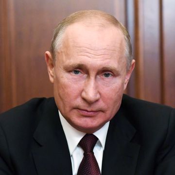 Putin vinner folkeavstemningen som kan sikre ham makten til 2036