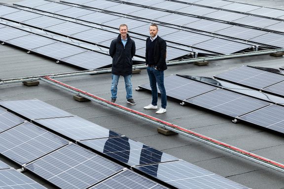 Strømkrisen har gjort solceller etterspurt. På Askøy bidrar solen til å produsere iskrem.