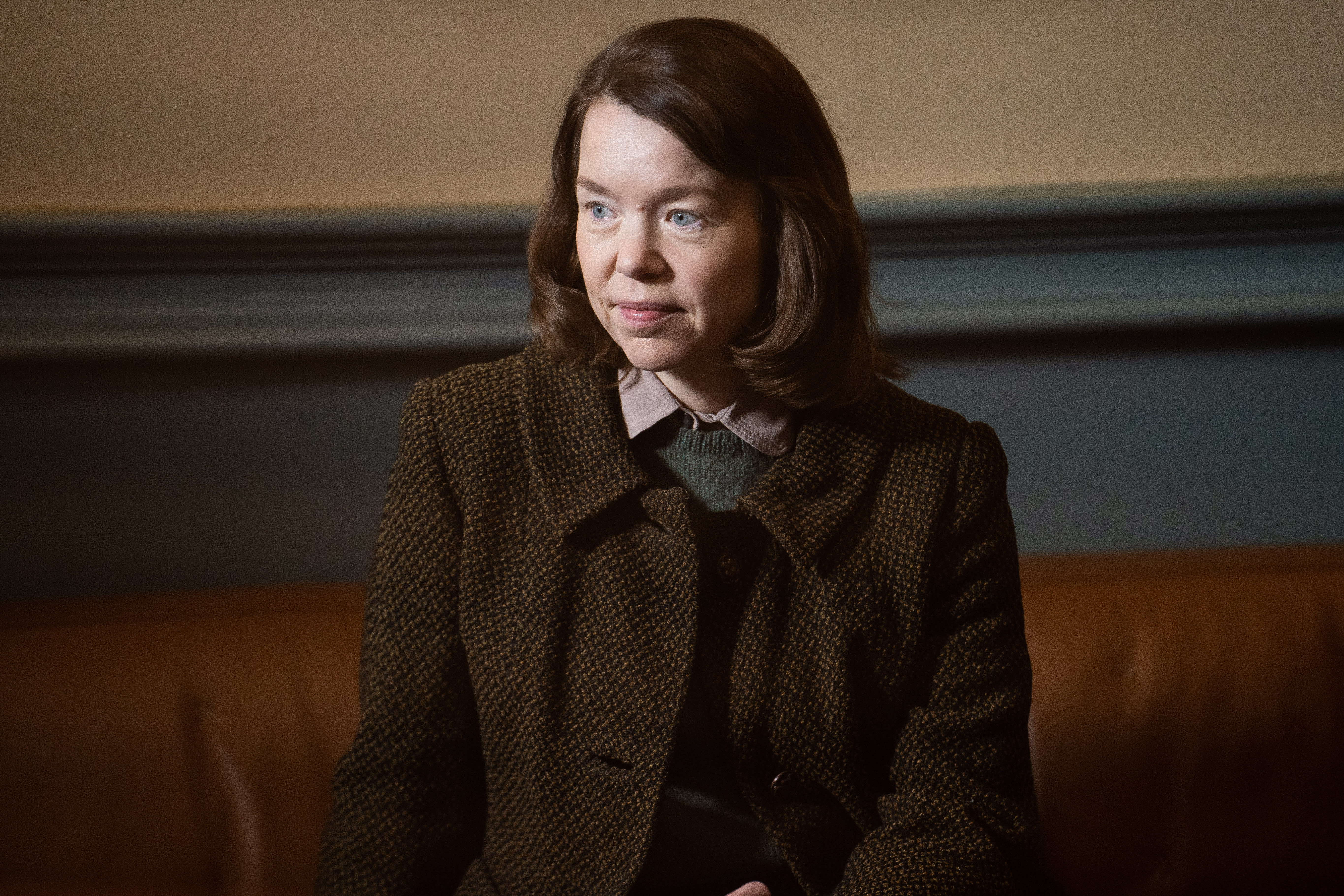 Anna Maxwell Martin i rollen som etterforskeren Lily Thomas.