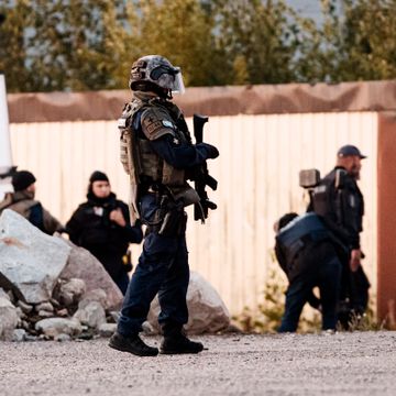 To politifolk skutt og såret i Finland