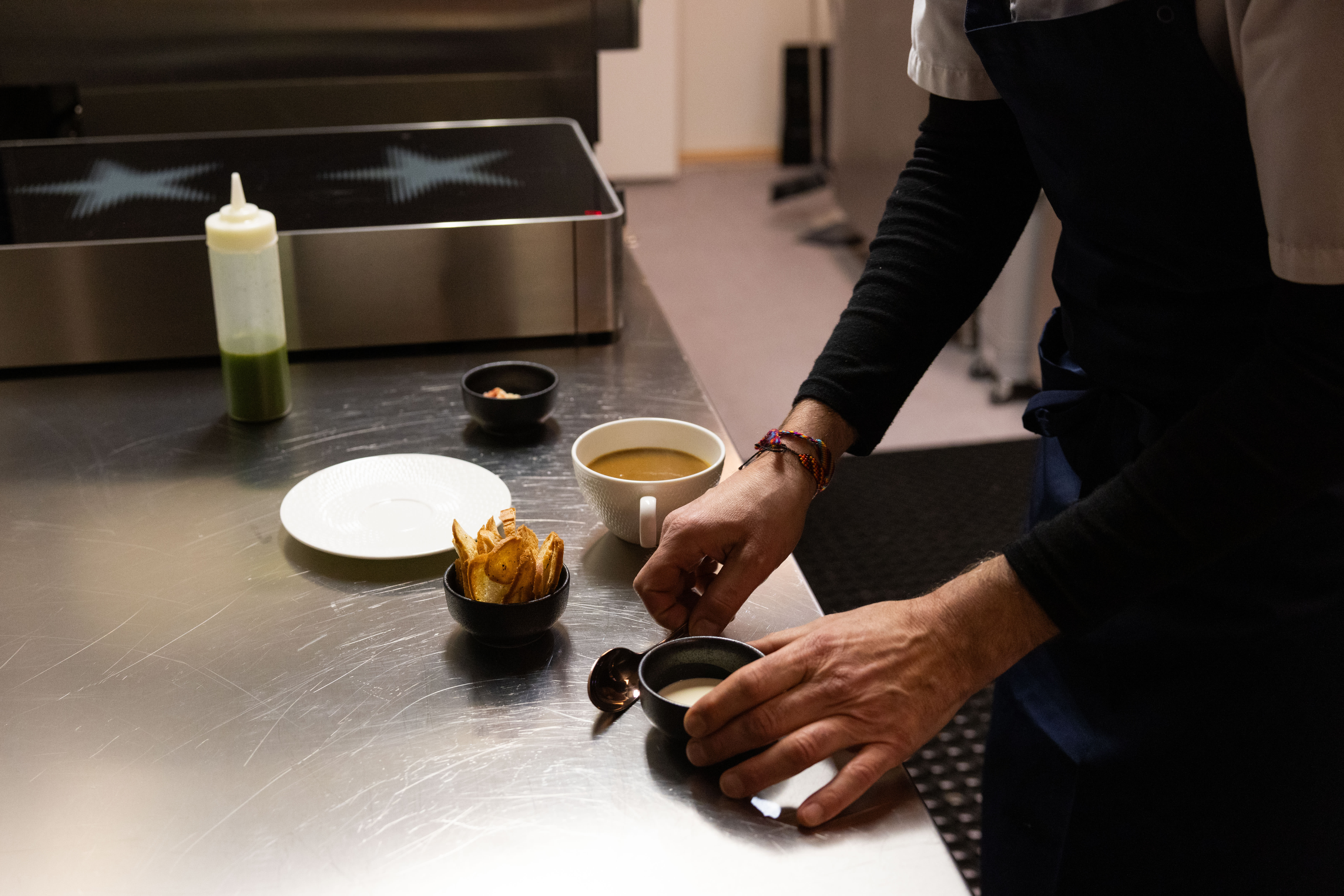 Hummersuppen er meget god hos Vin Tjuvholmen. 